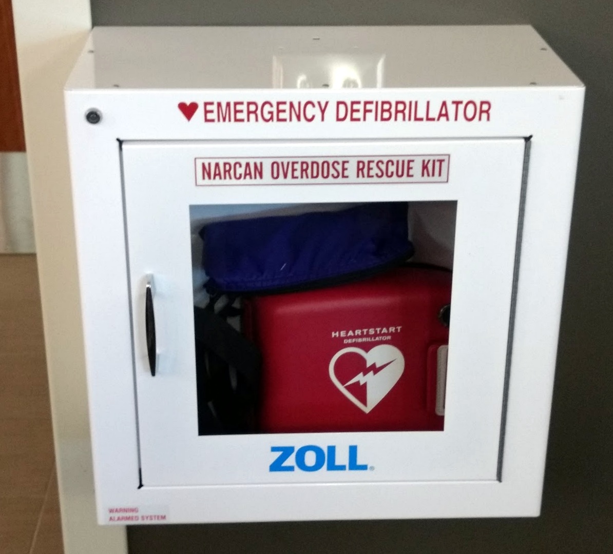 Read more about the article Opioid overdose rescue kits now on campus